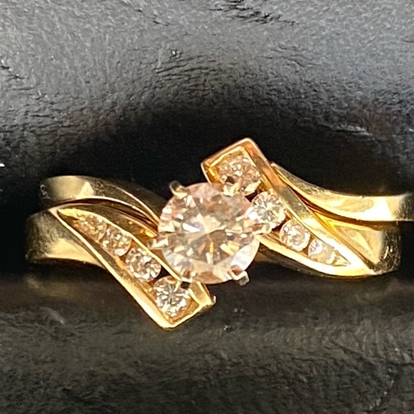 😇 Yellow Gold Wedding Set 😇 - Picture 11 of 12